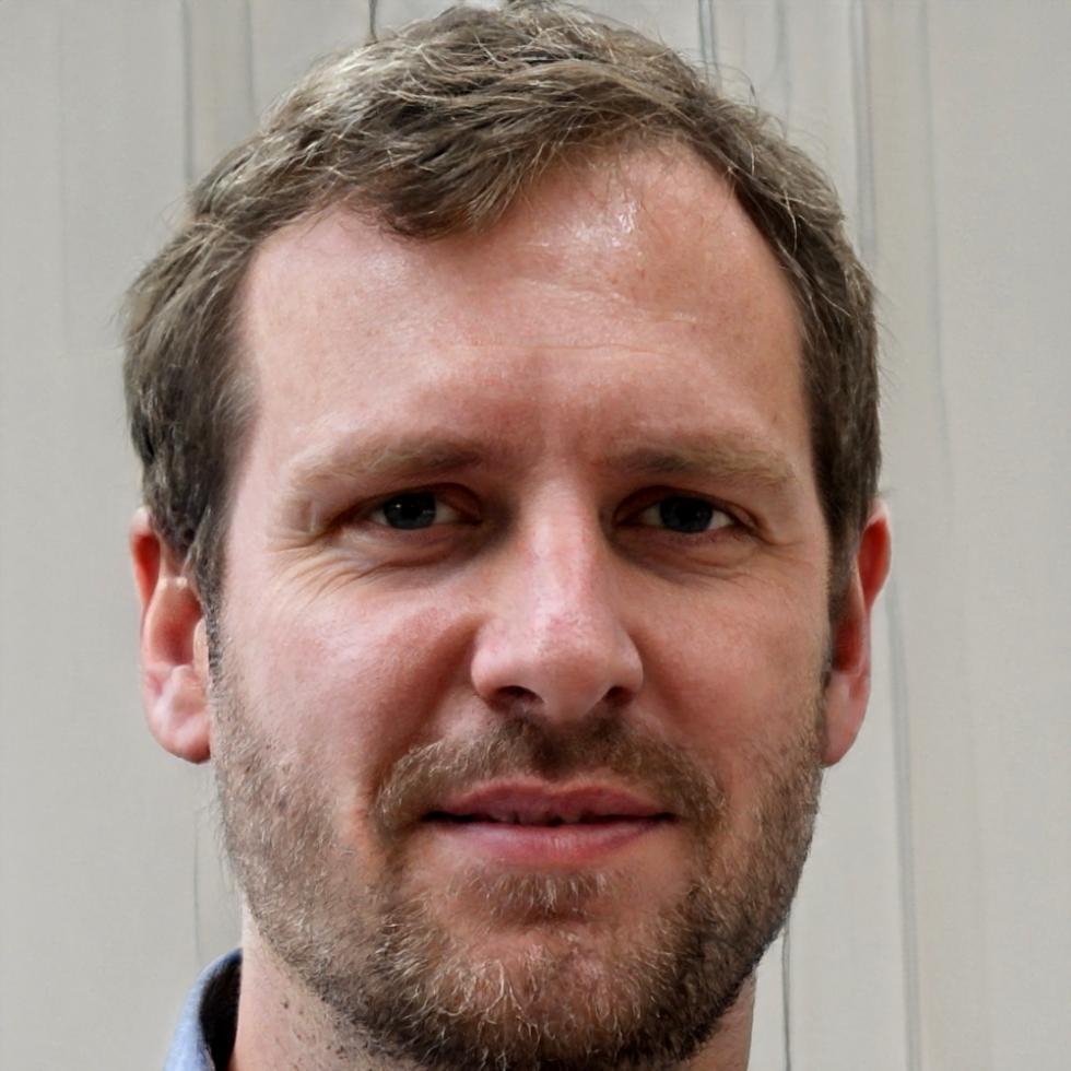 Dmitri Nakamura, Senior Learning Consultant